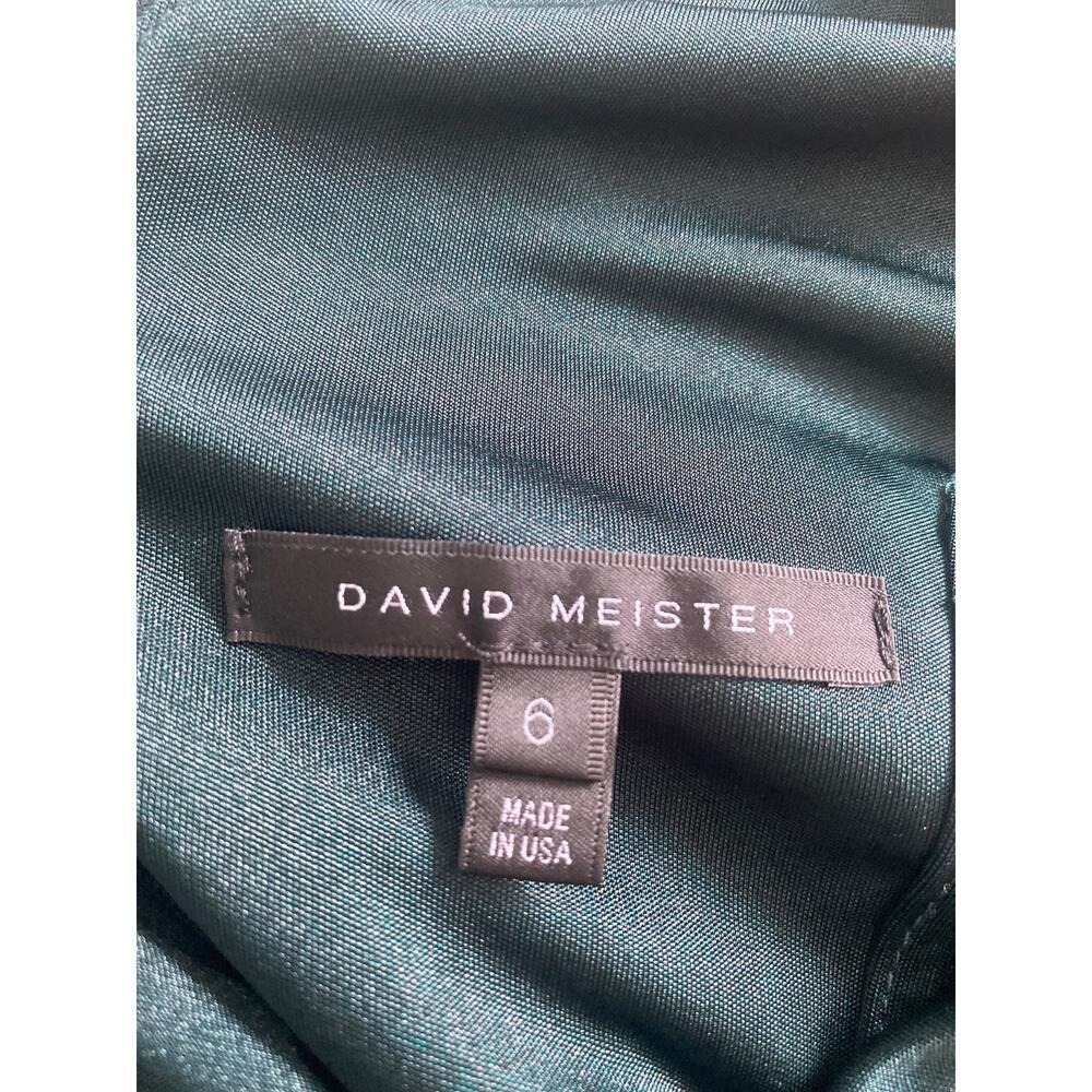 David Meister Women's 6 Green Double V-Neck Sheath Dress Metallic Details - Picture 12 of 14